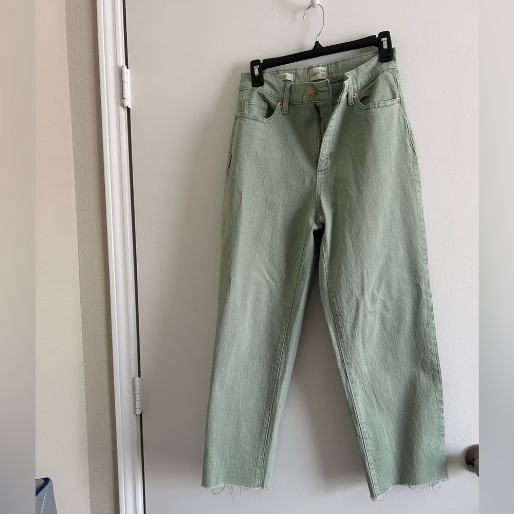 Universal Thread Vintage Straight Jeans, new without tags